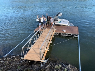 boat dock columbia river